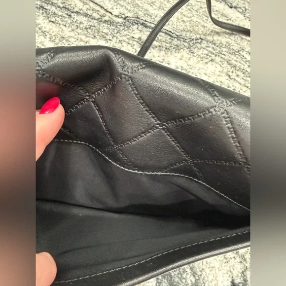 NWOT Tory Burch Black Quilted Crossbody Bag